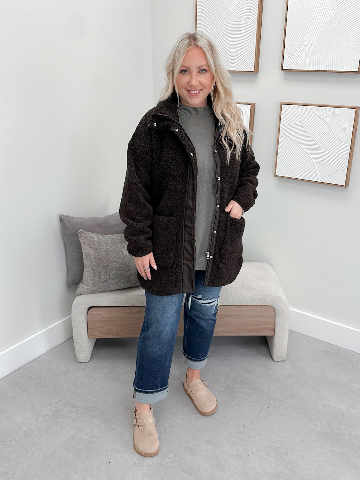Aspen Teddy Sherpa Jacket in Chocolate