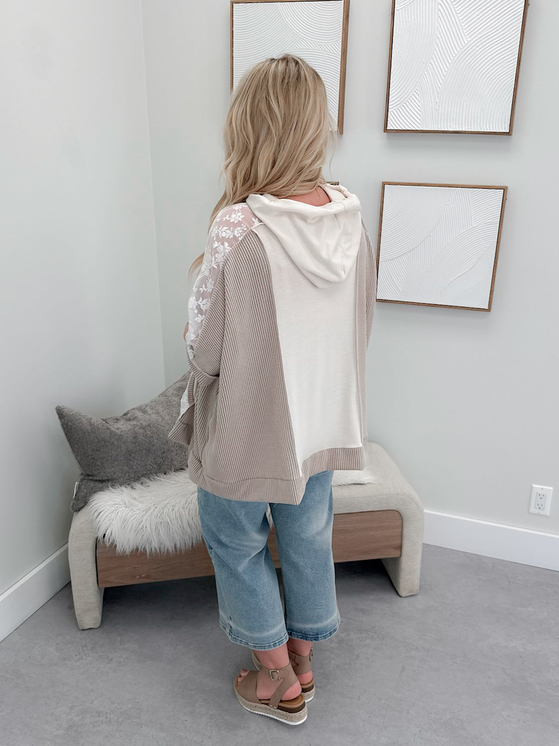 Dreamweaver Short Sleeve Hoodie in Oat