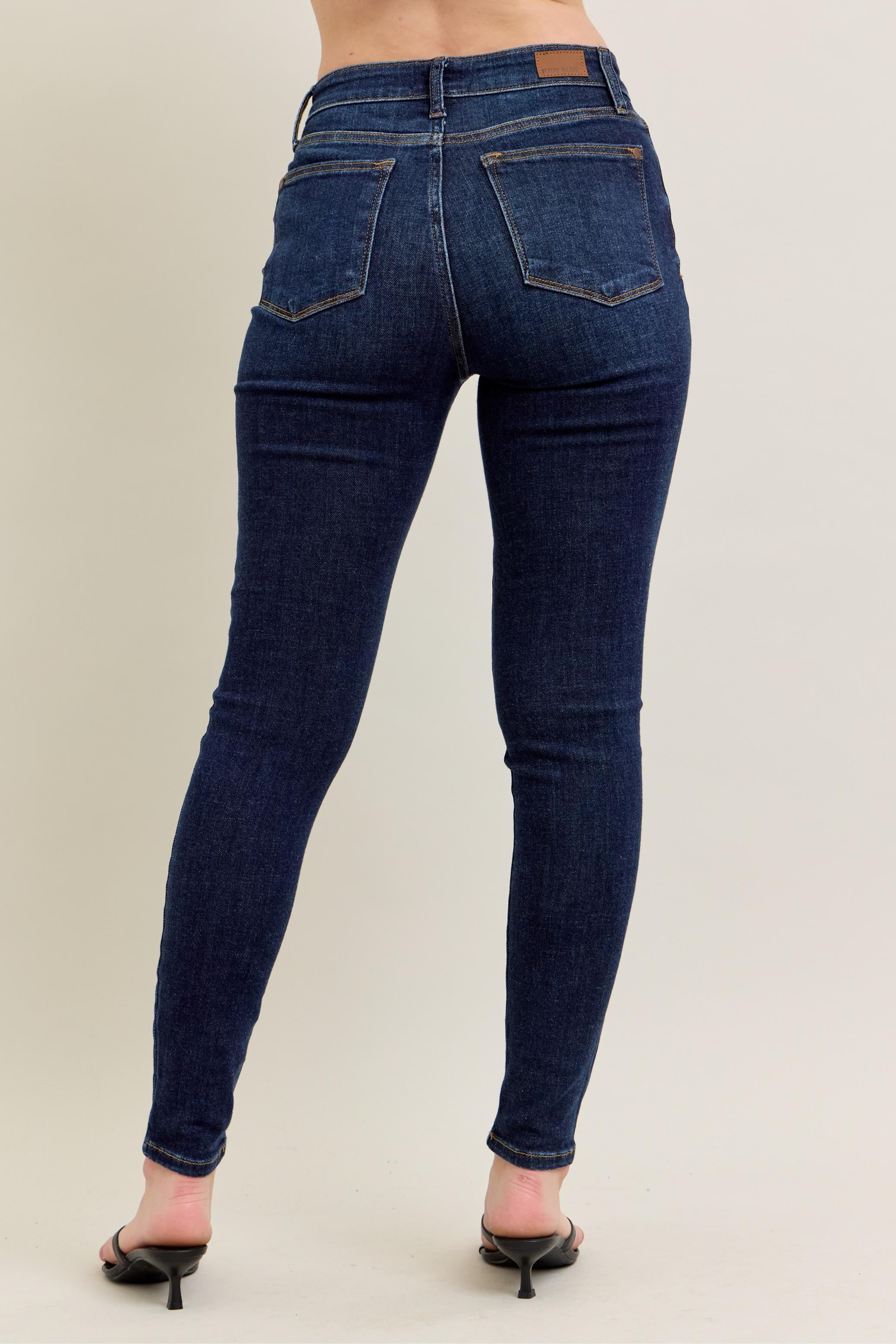 Tryst Jeans in Dark Wash Skinny by Judy Blue