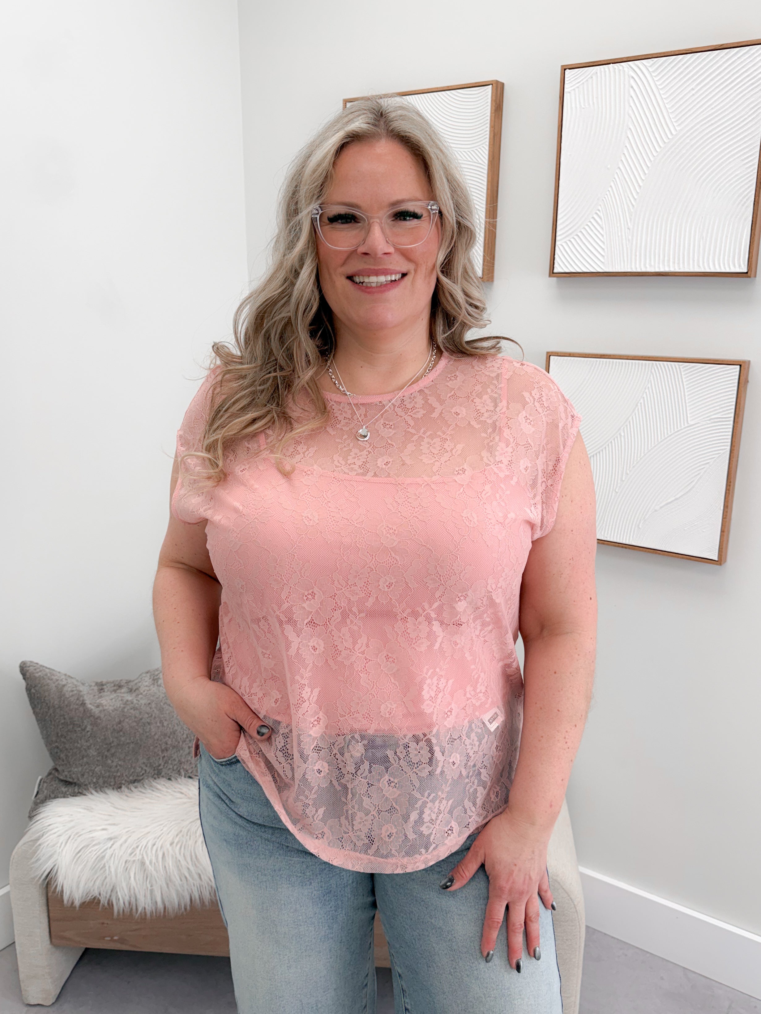 Sunlow Lace Tee in Rose