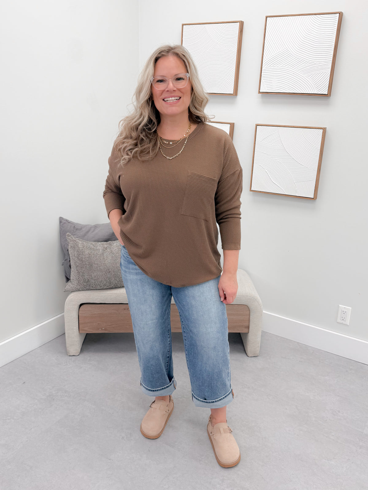 Day Wavy Long Sleeve in Mocha (Curvy Only)