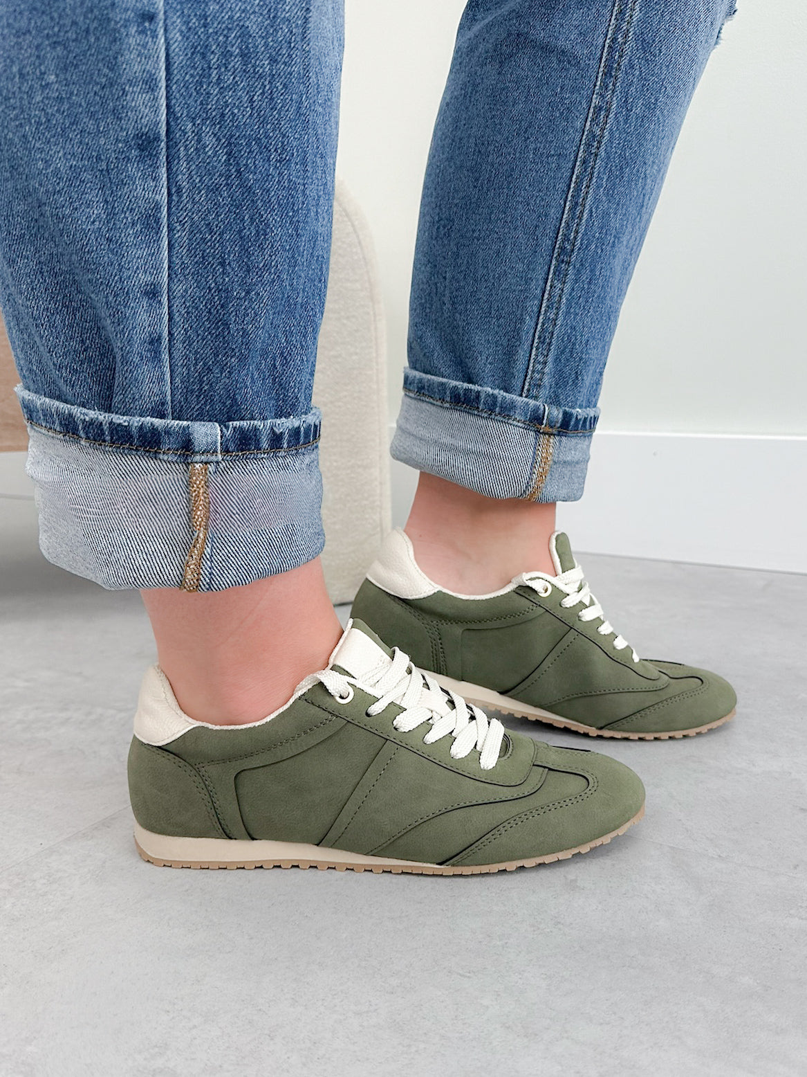 Yadira Sneaker in Khaki Green