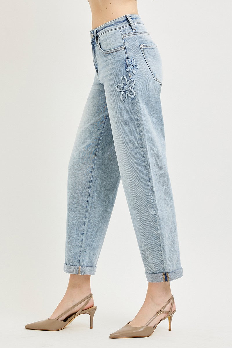 DeDe Barrel Leg Jeans by Risen