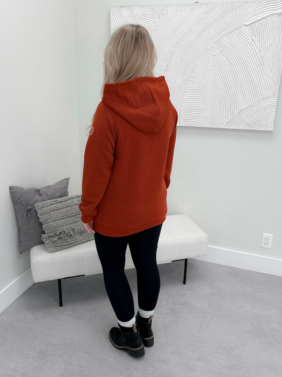Jorah Ribbed Hoodie in Rust