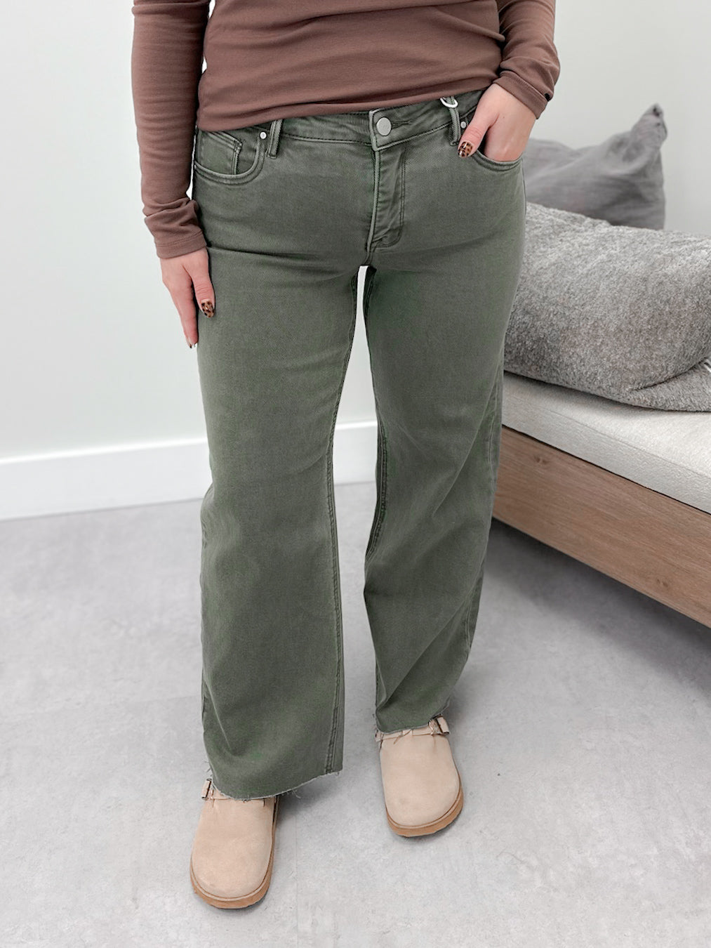 Leset Mid Rise Tummy Control Jeans in Burnt Olive
