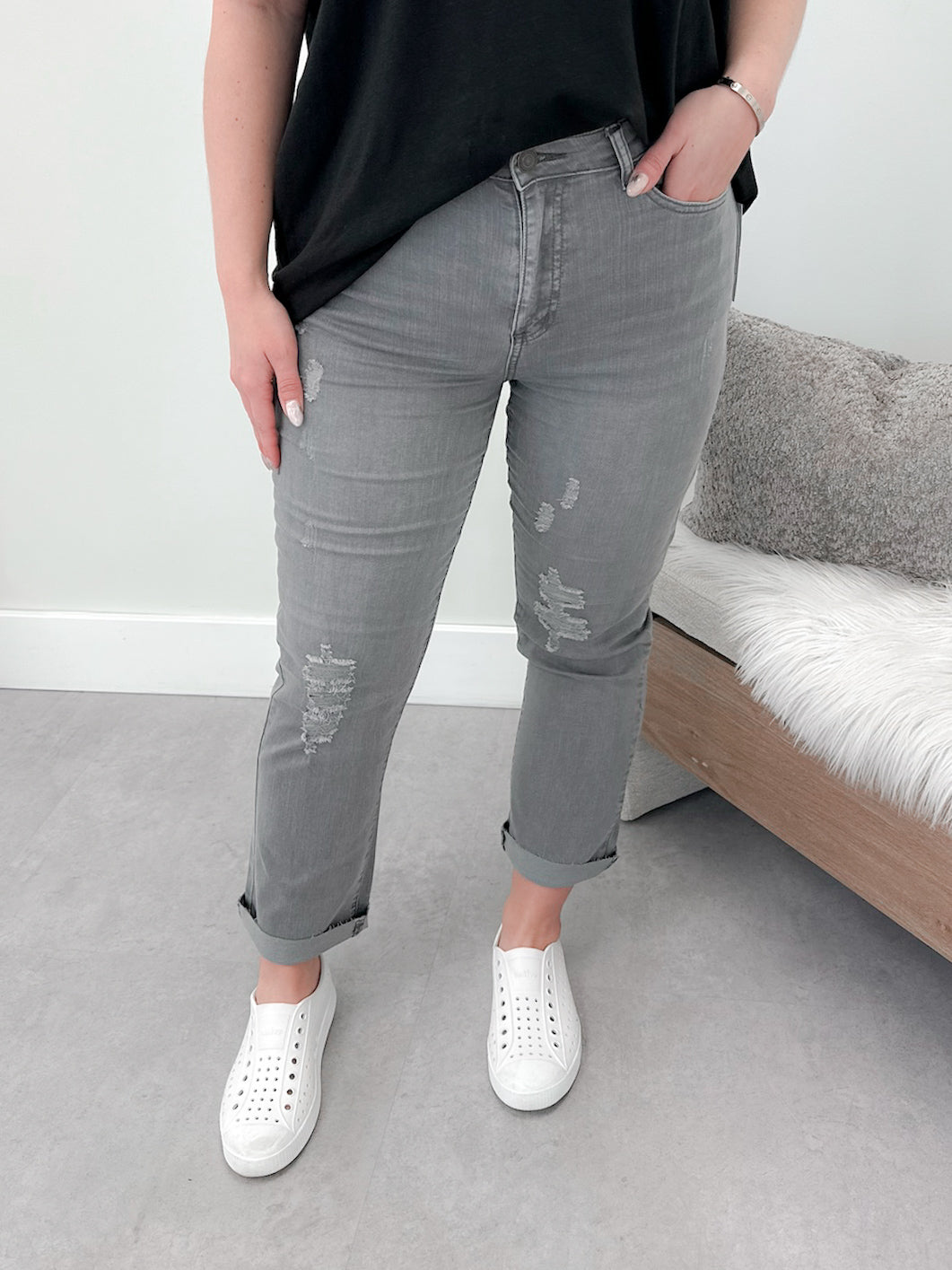 Kayla Jeans in Grey