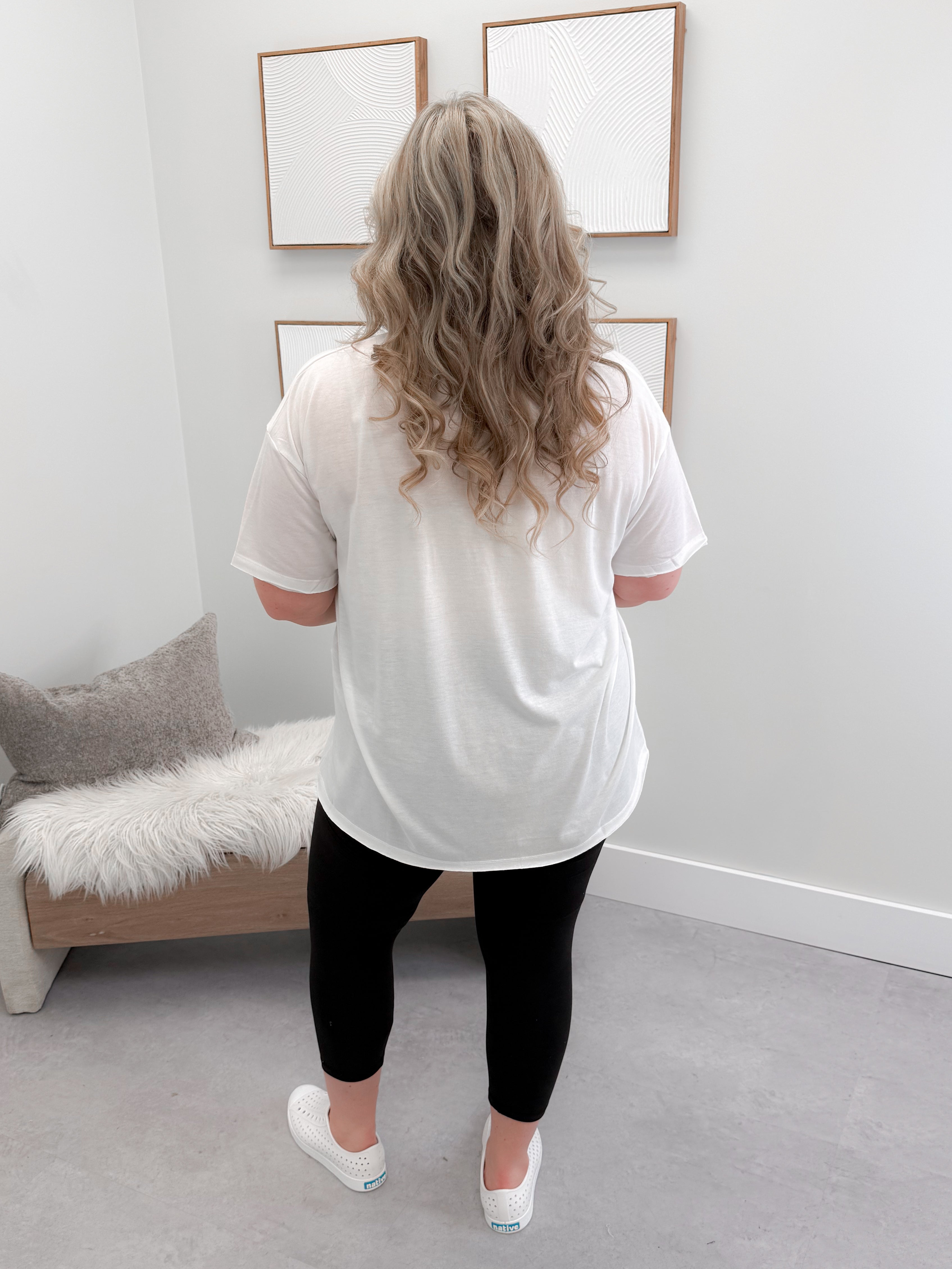 Kennedy Tee in Cloud