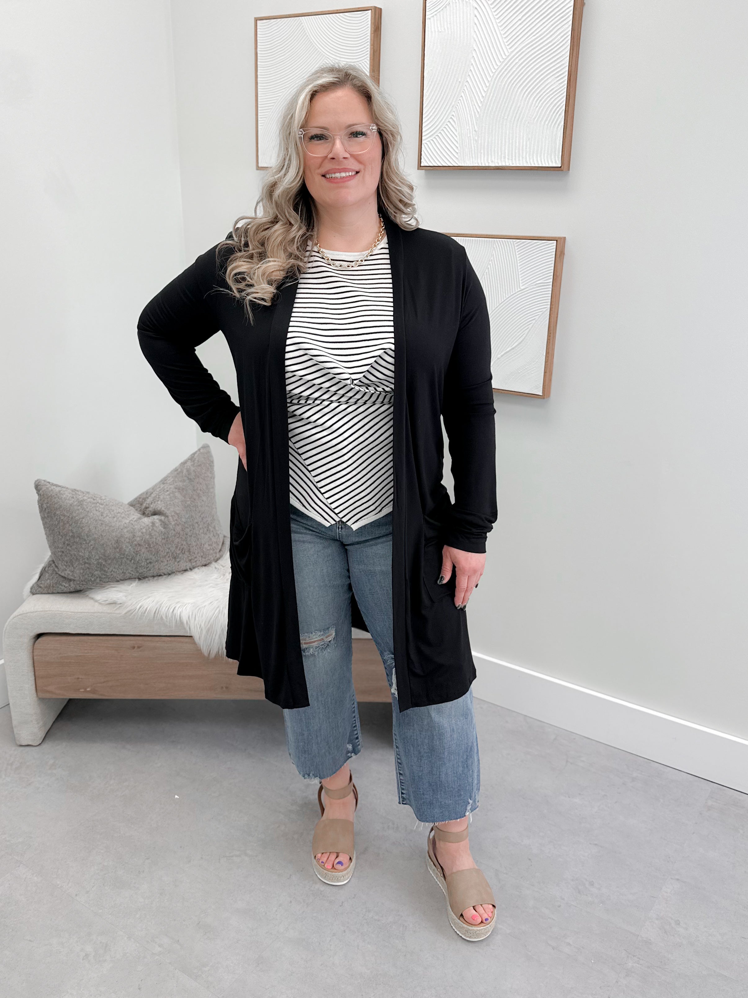 Jana Cardigan in Black