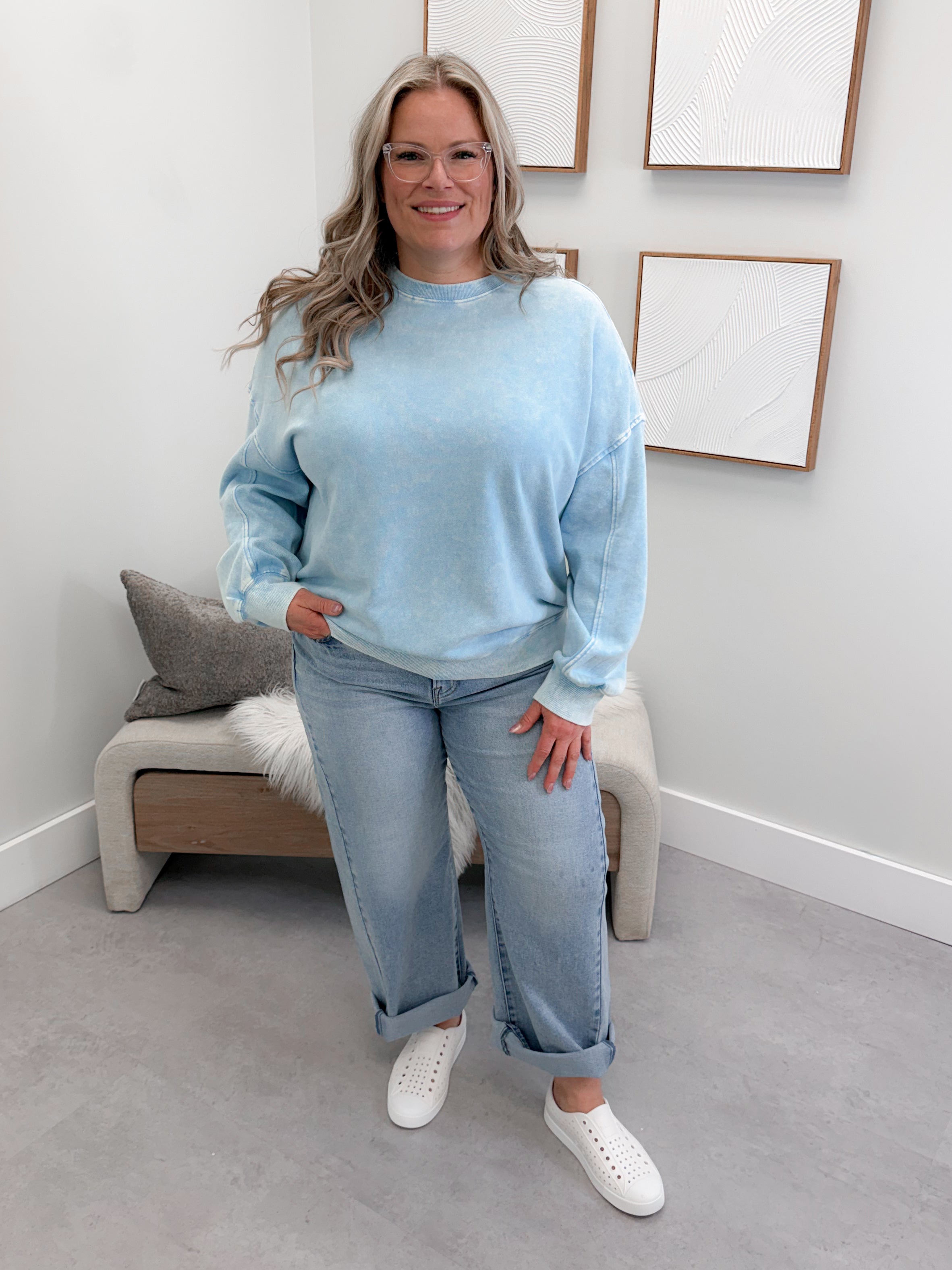 Lolo Pullover in Washed Blue