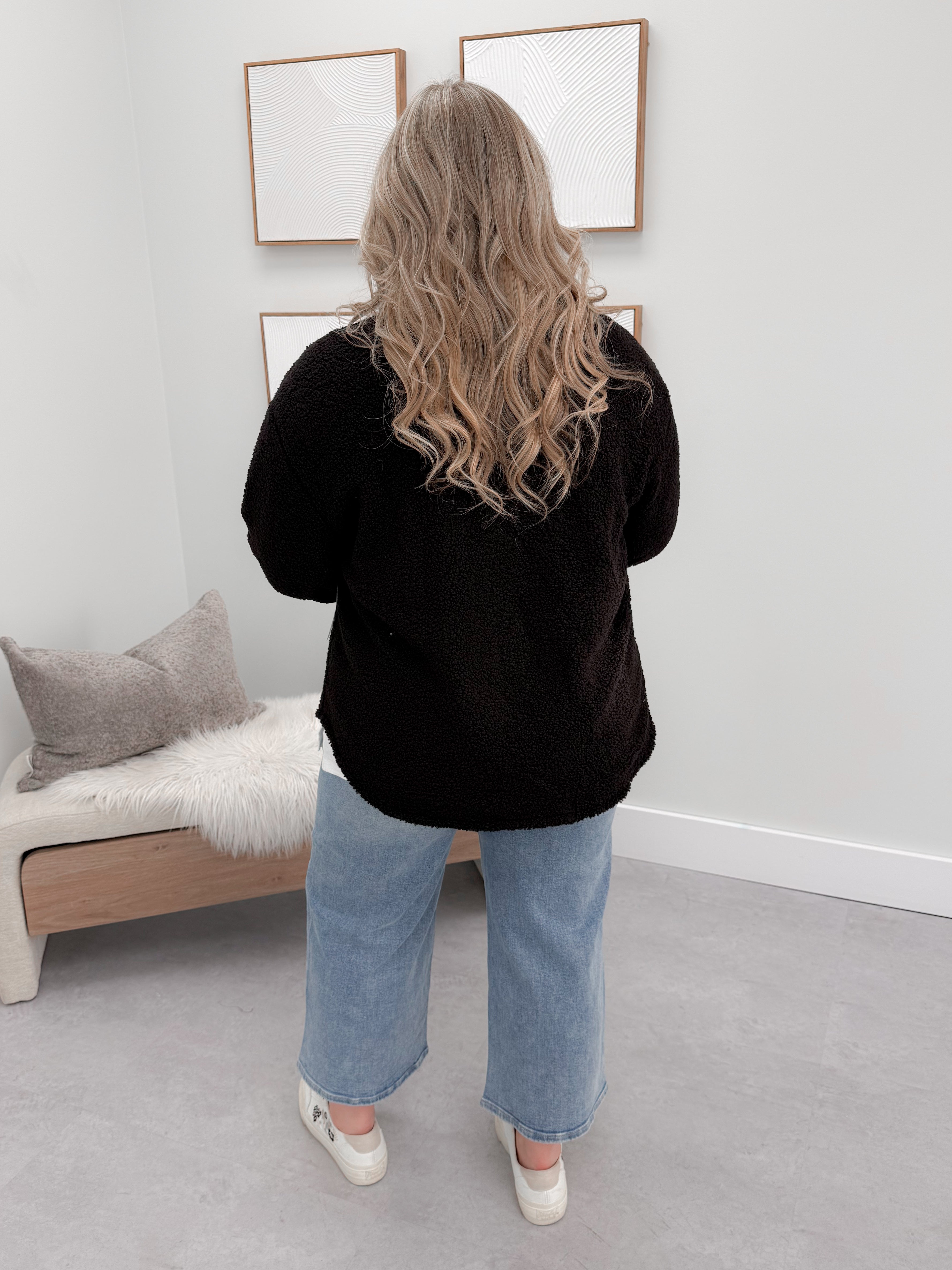 Kellan Shacket in Black