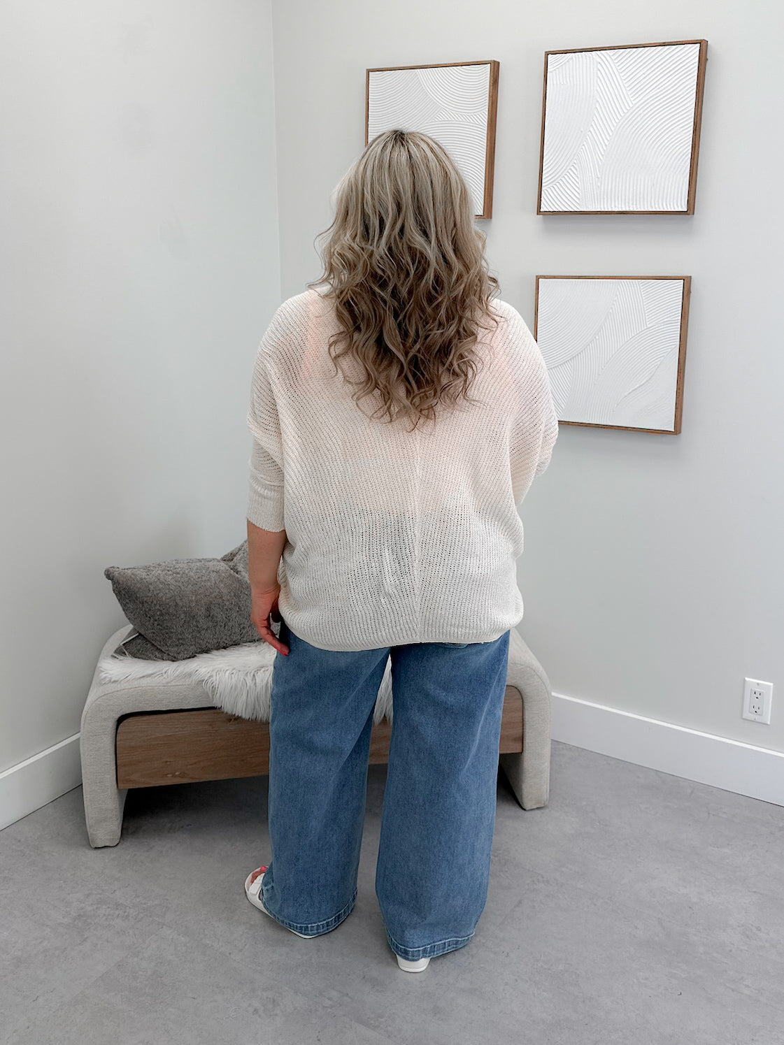 Azalea Cardi in Ivory