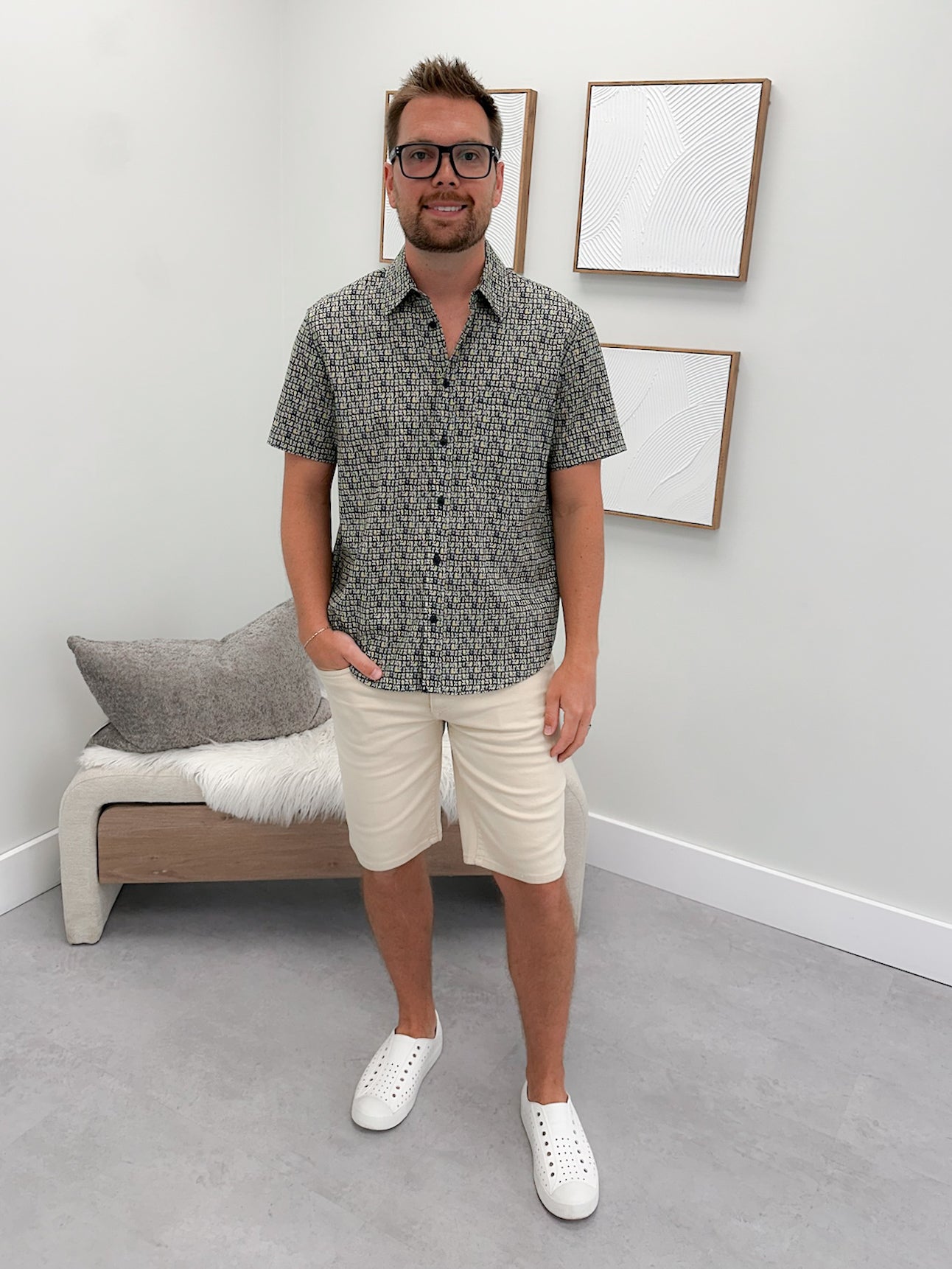 Mens Landon Button Up in Navy