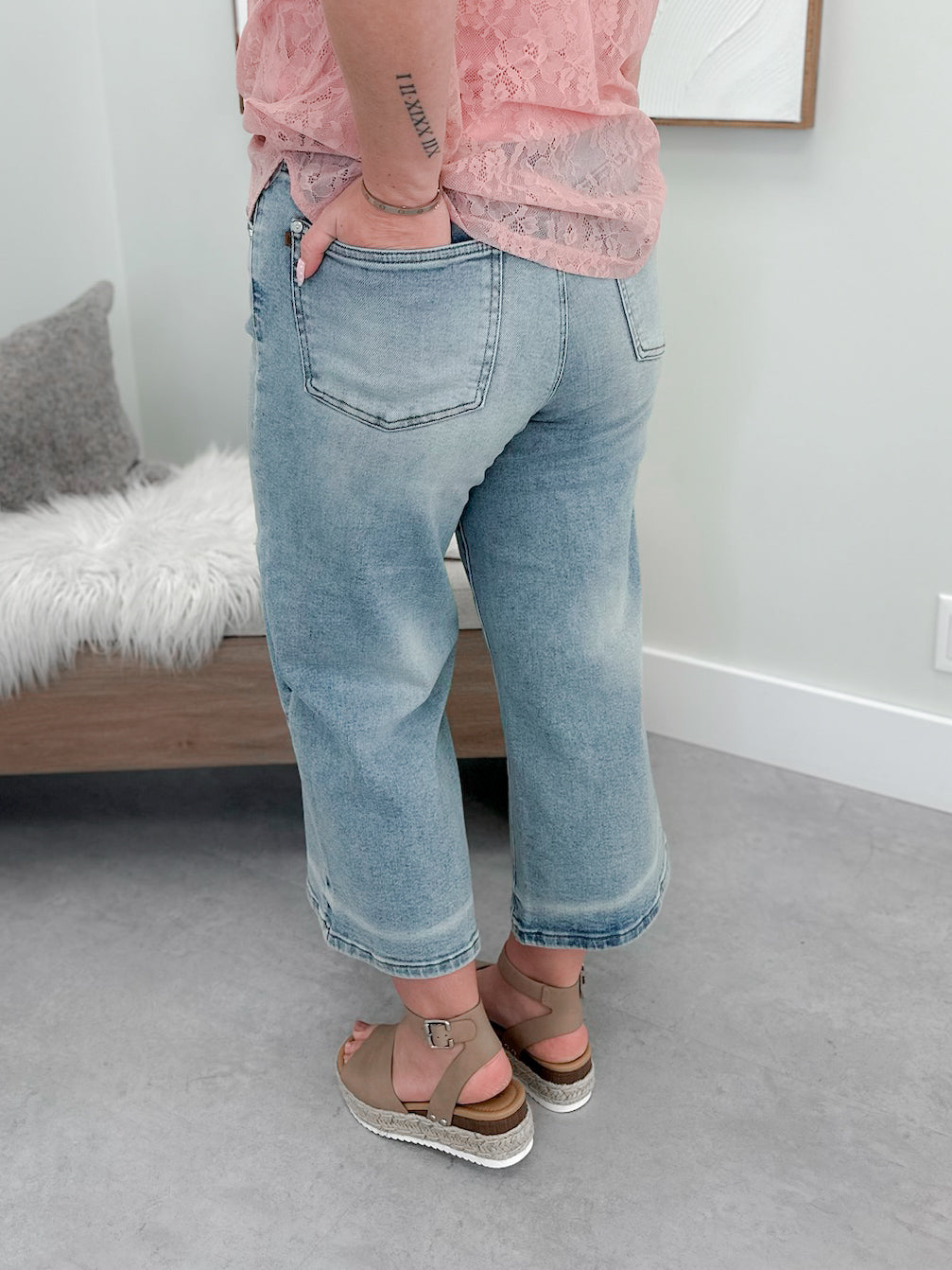 Nalu Mid Rise Wide Leg Crop by Judy Blue