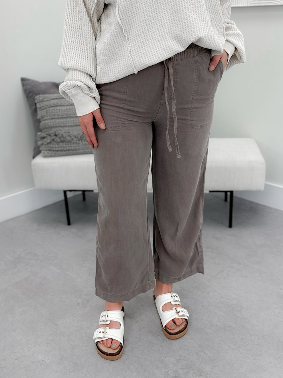 Days End Pants in Greige