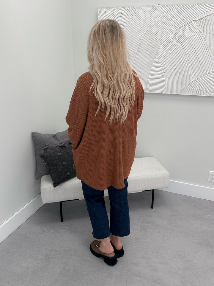 Waffle Cocoon Cardigan in Chestnut