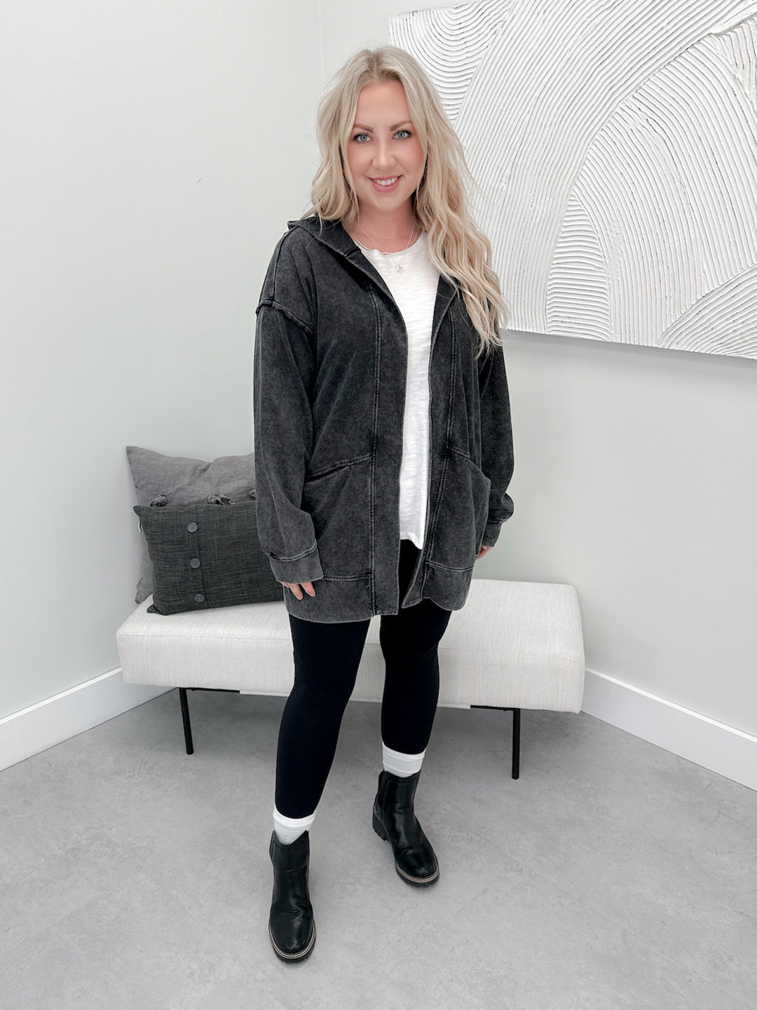 Faye Cardigan in Acid Black