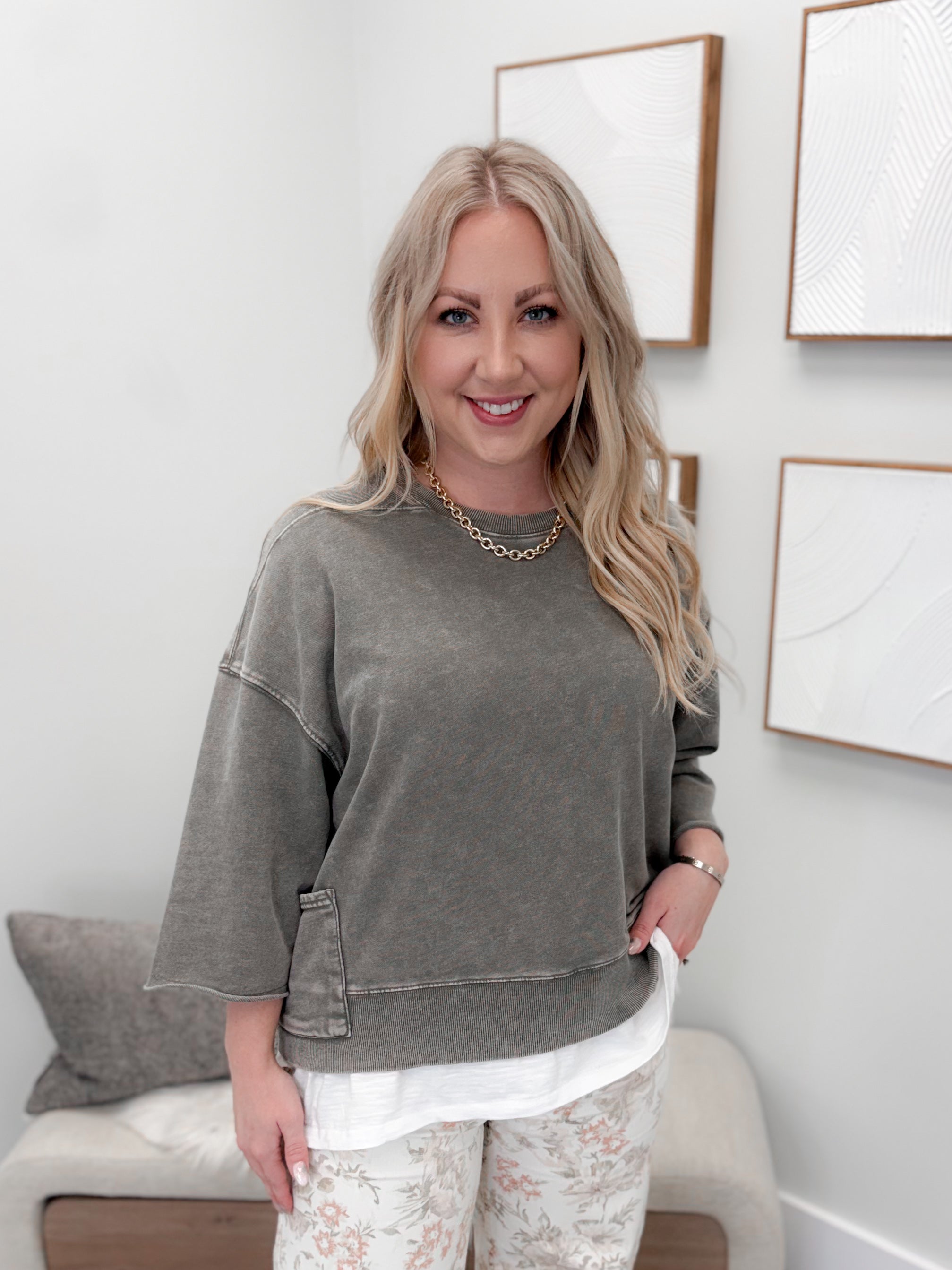 Ruthie Pullover in Olive