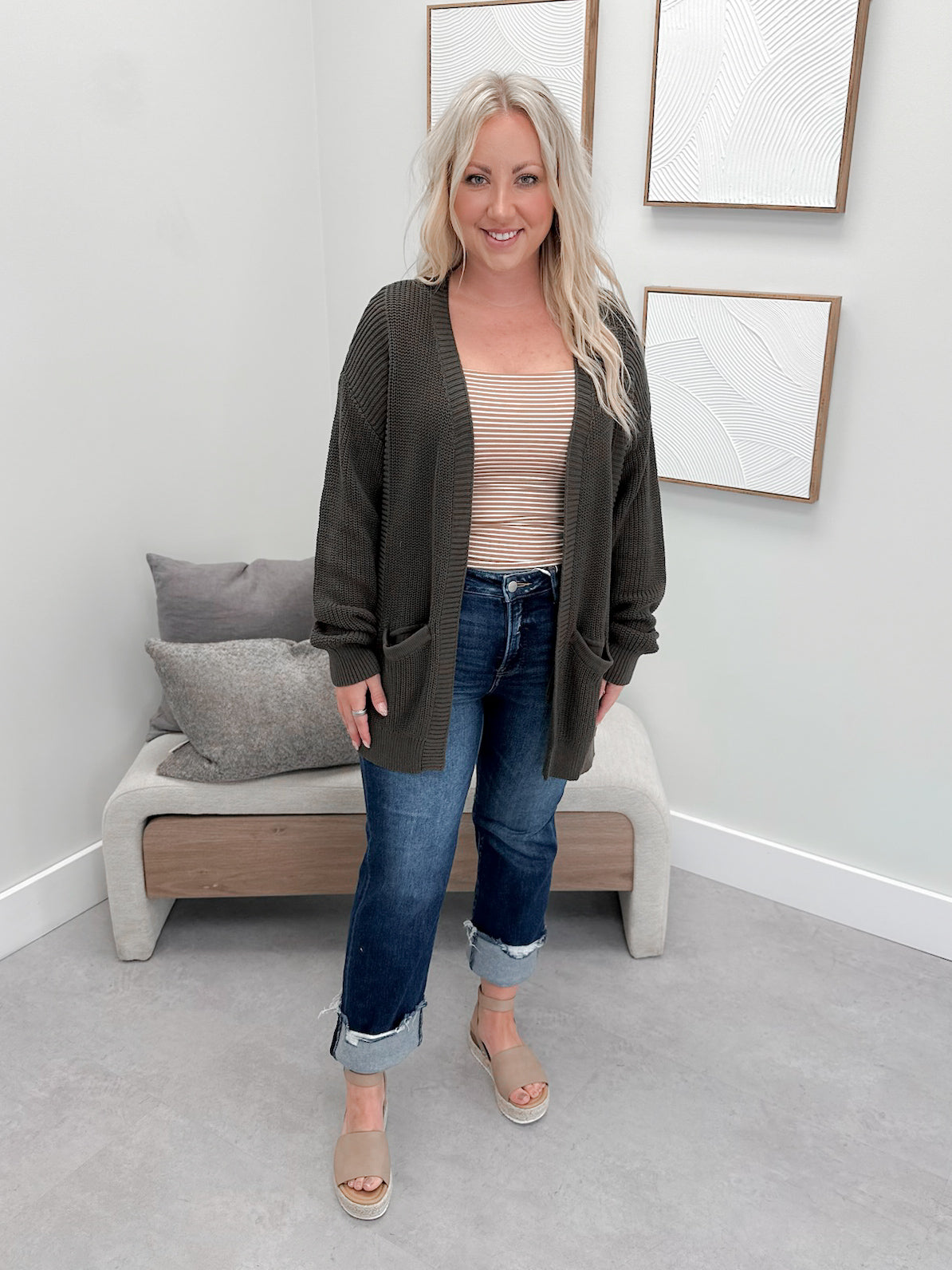 Mia Cardigan in Olive