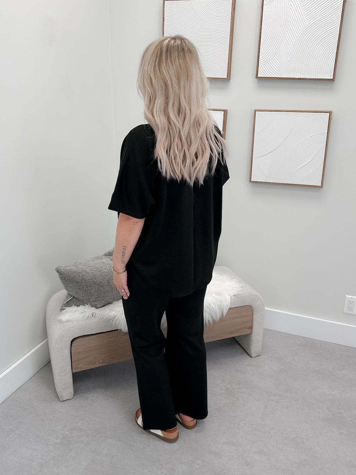 Gio Comfy Set in Black