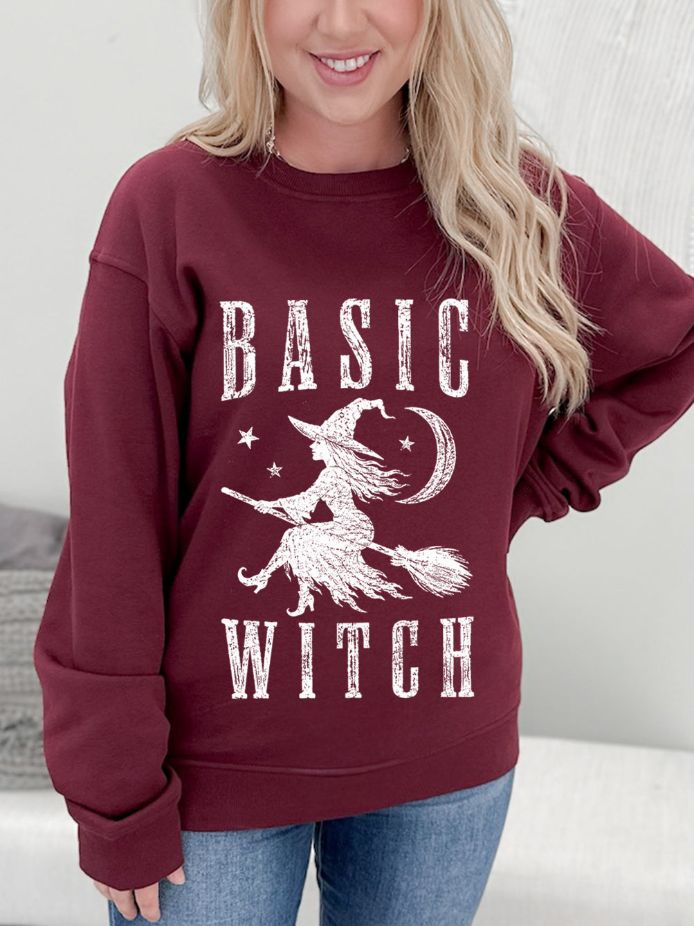 Basic Witch Graphix Pullover