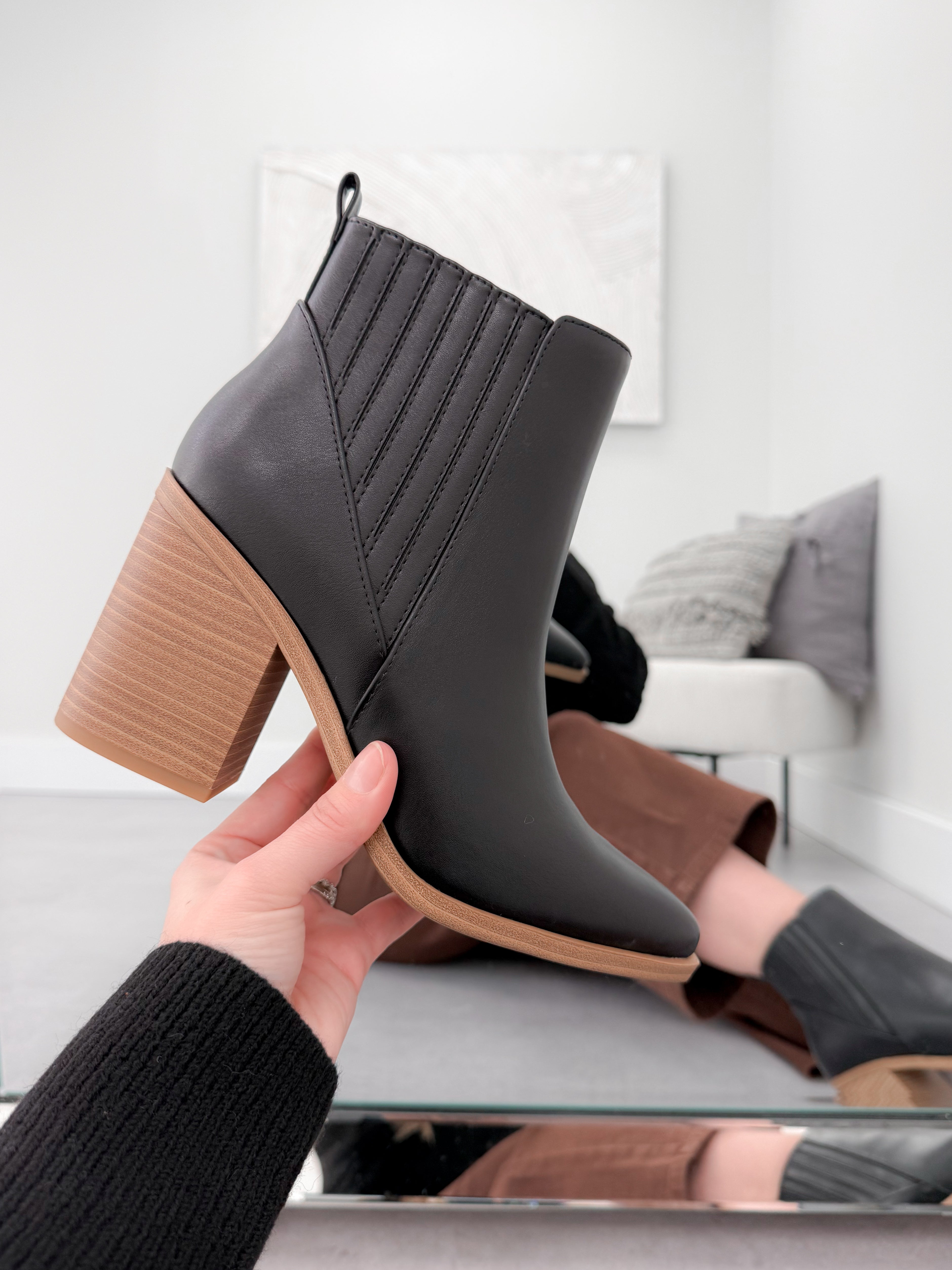 Monroe Boot in Black