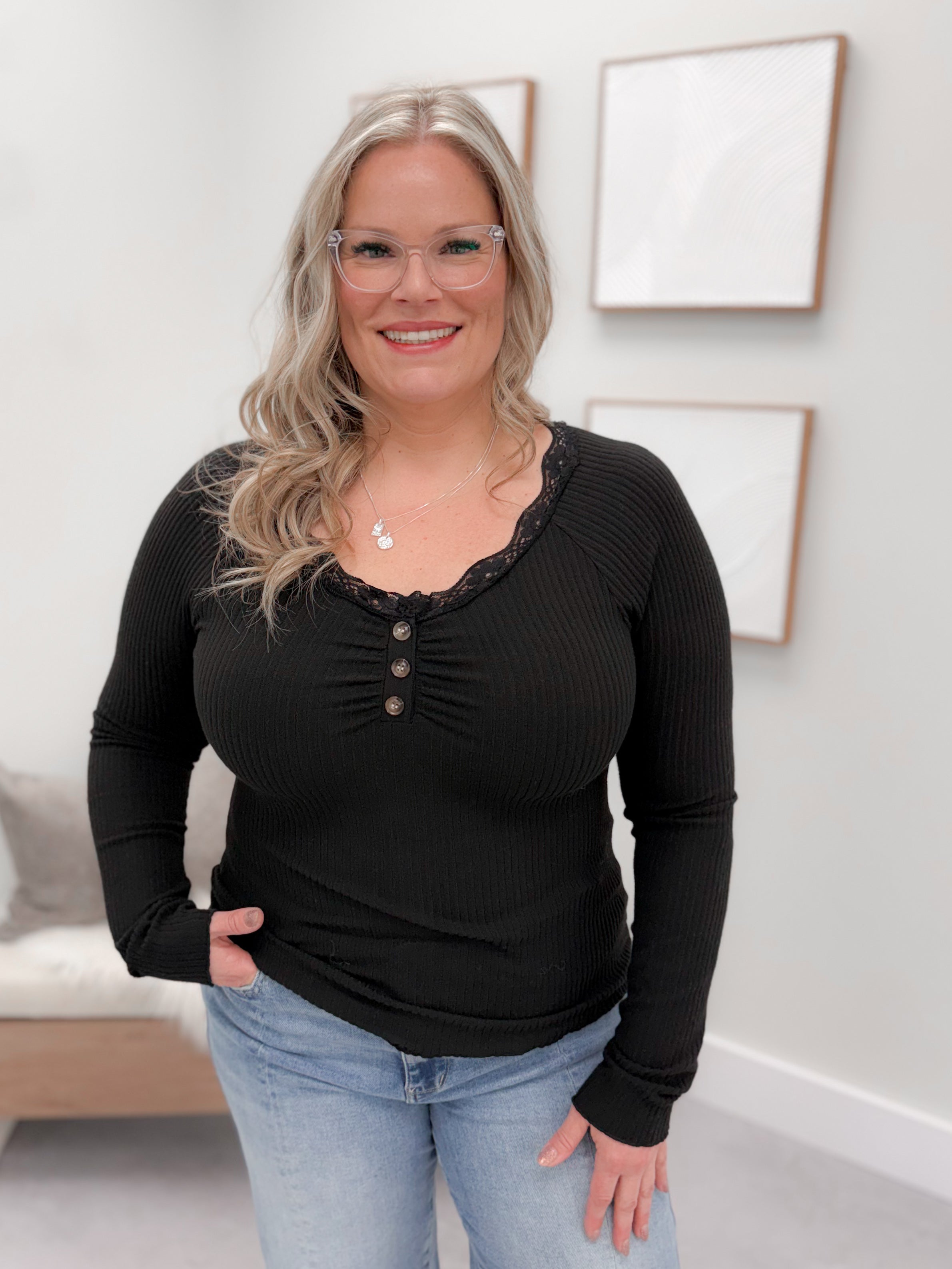 Evie Long Sleeve in Black