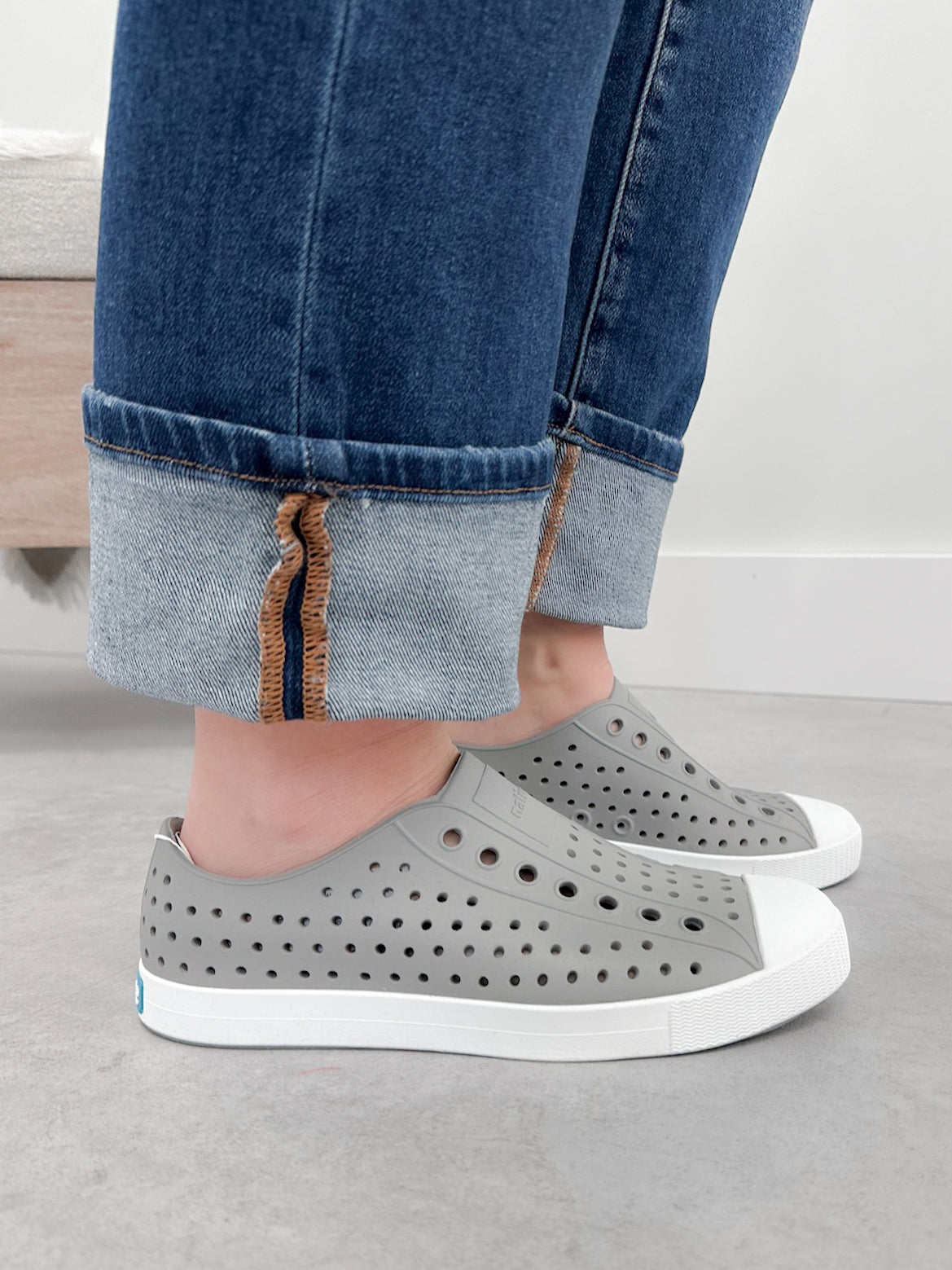 Native Jefferson Classic Slip On in Grey