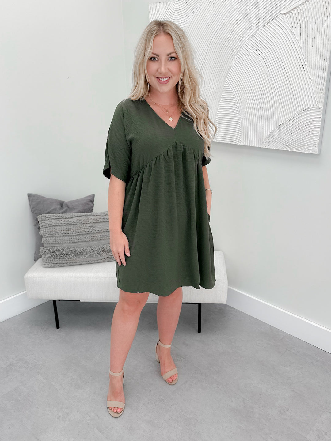 Saanvi Dress in Olive