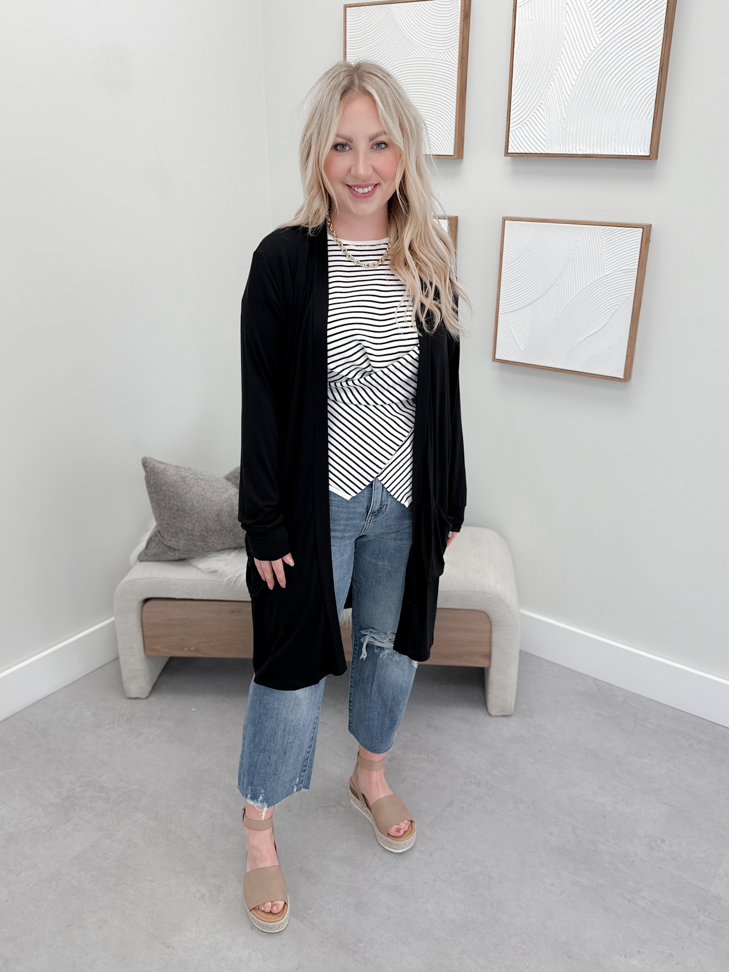 Jana Cardigan in Black