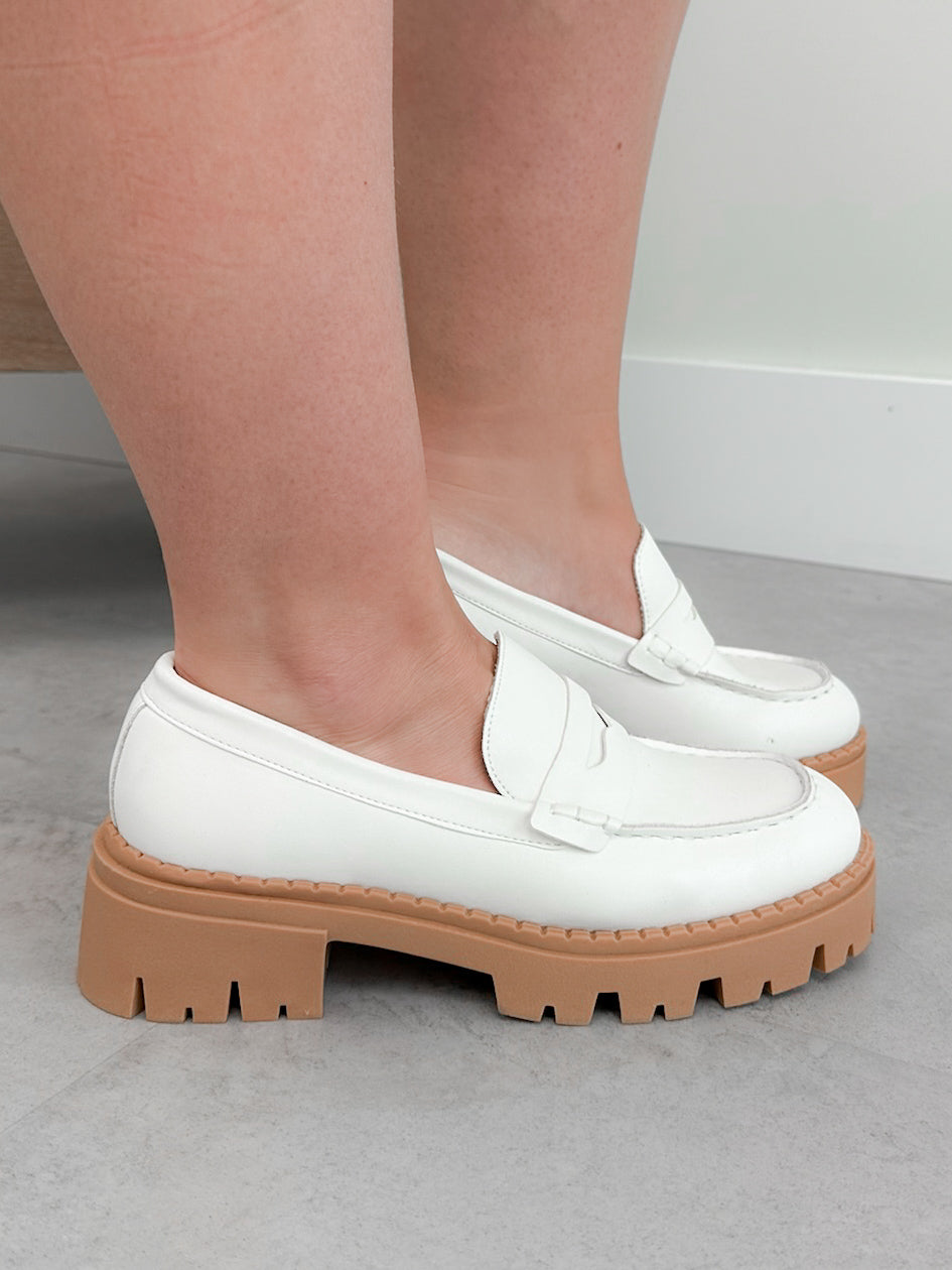 Elias Platform Shoe in White