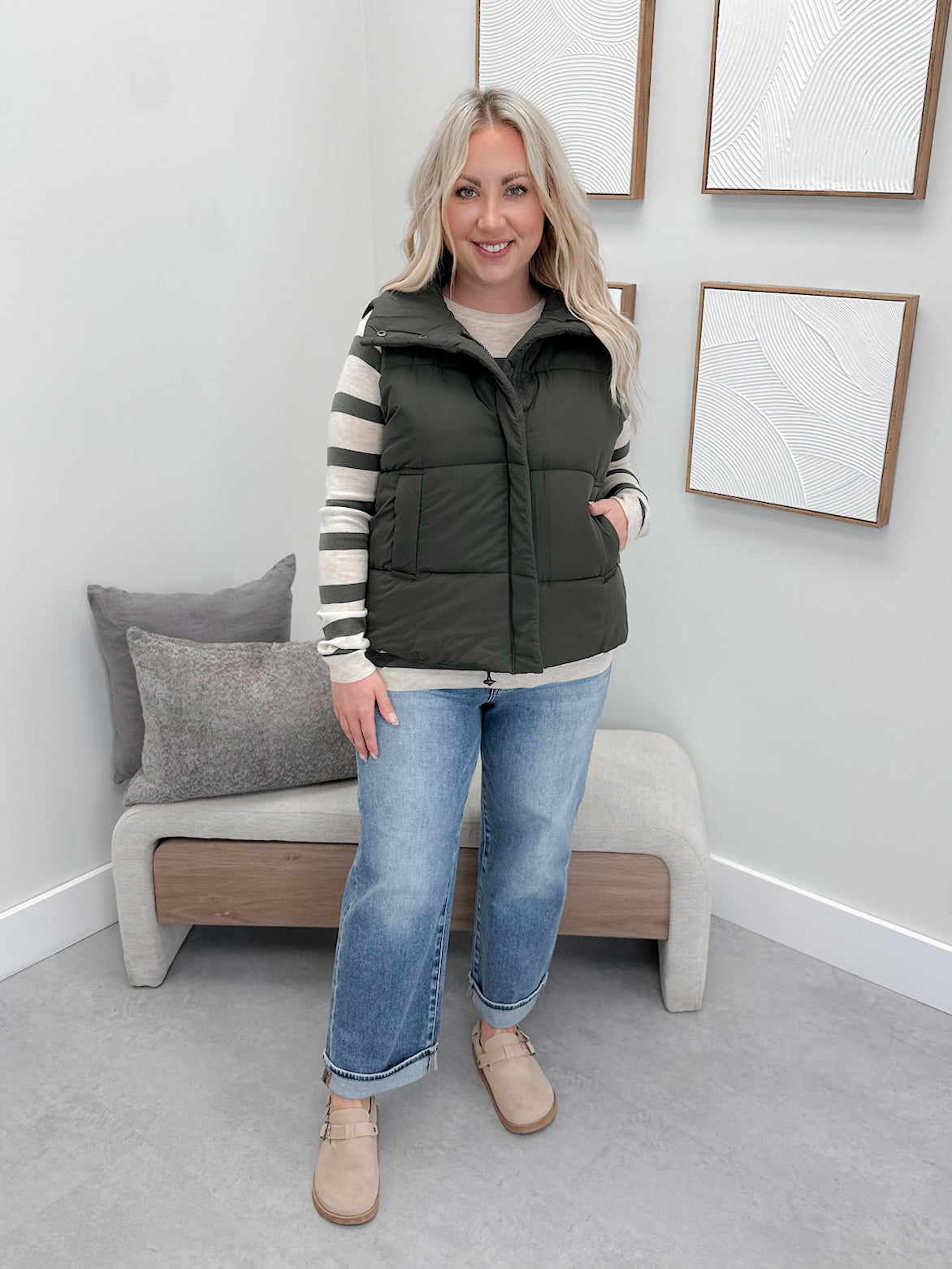 Wanderer Vest in Olive