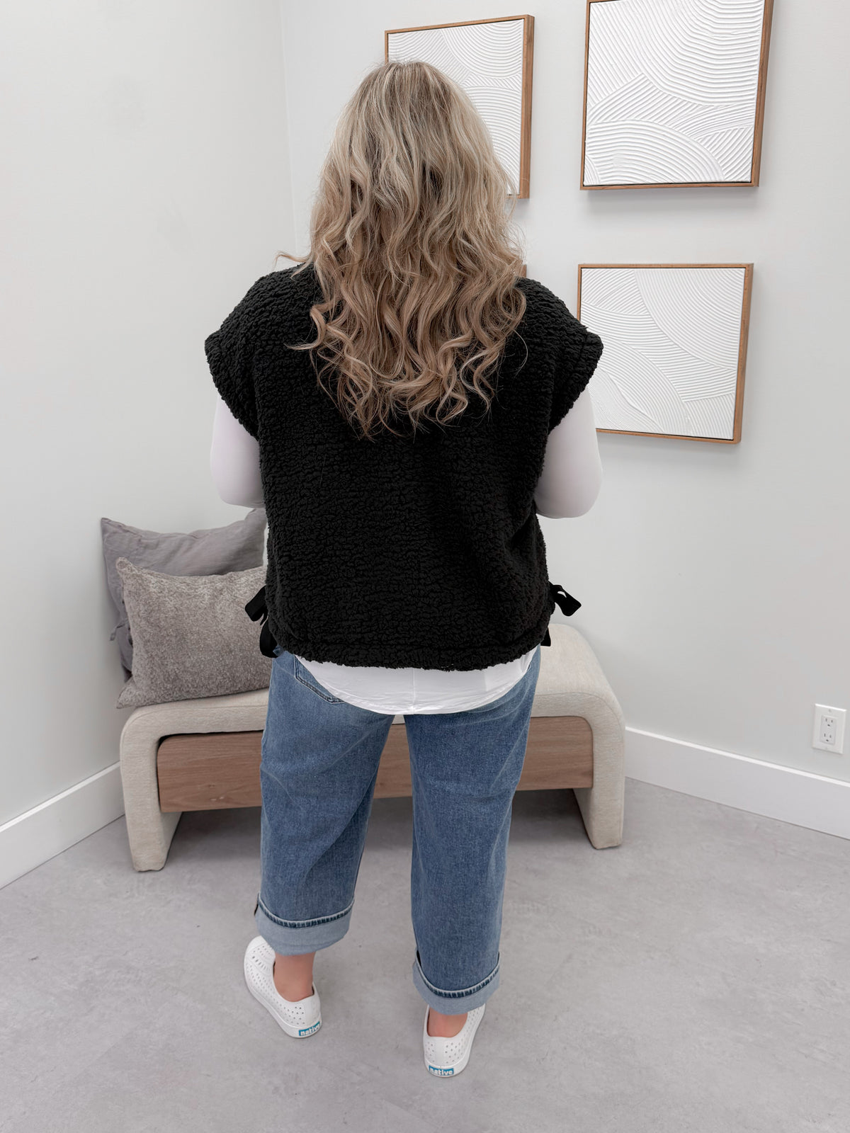Colter Fleece Vest in Black