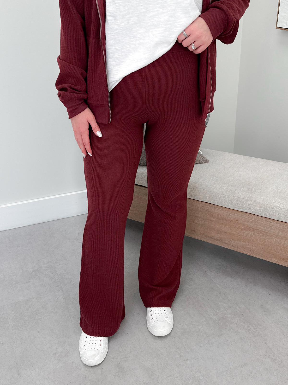 Tessa Lounge Pants in Burgundy