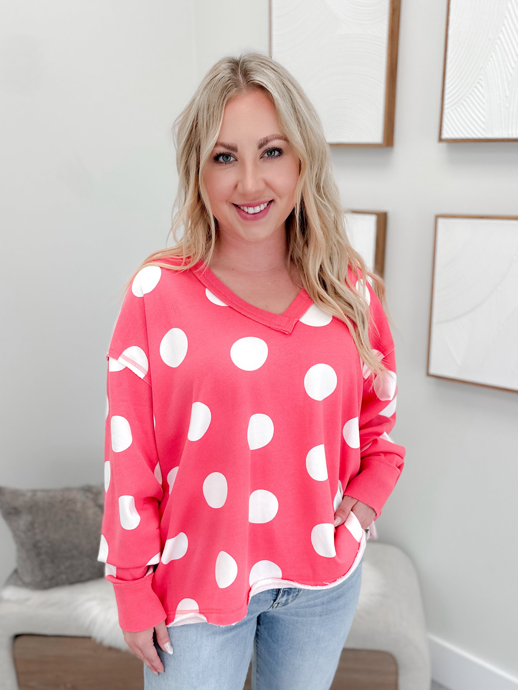 Dot Pullover in Bright Pink