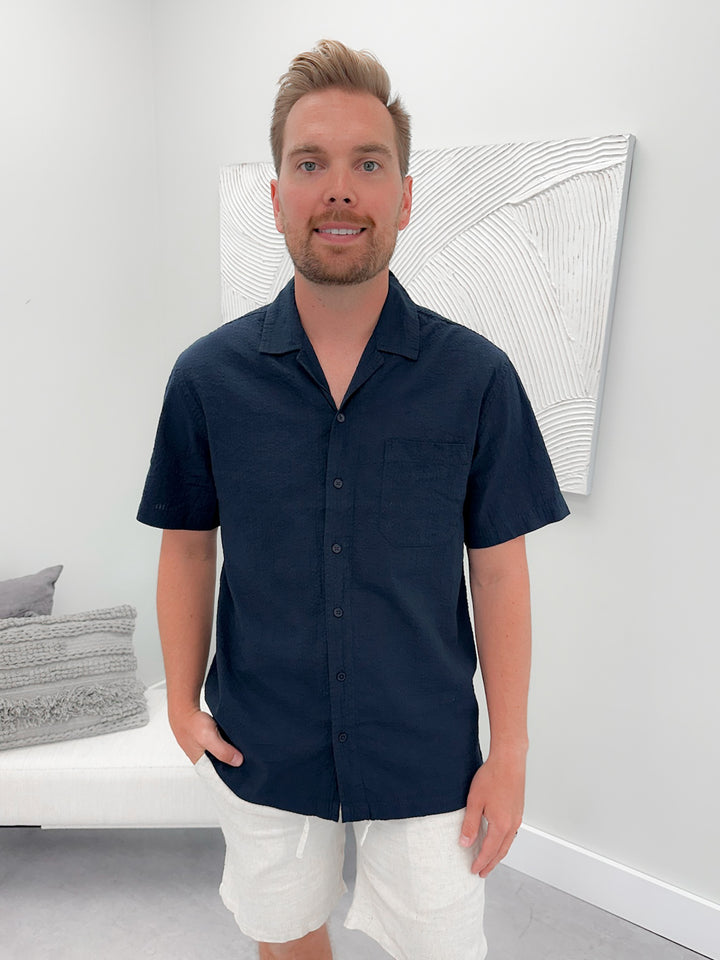 Wade Mens Button Up in Navy