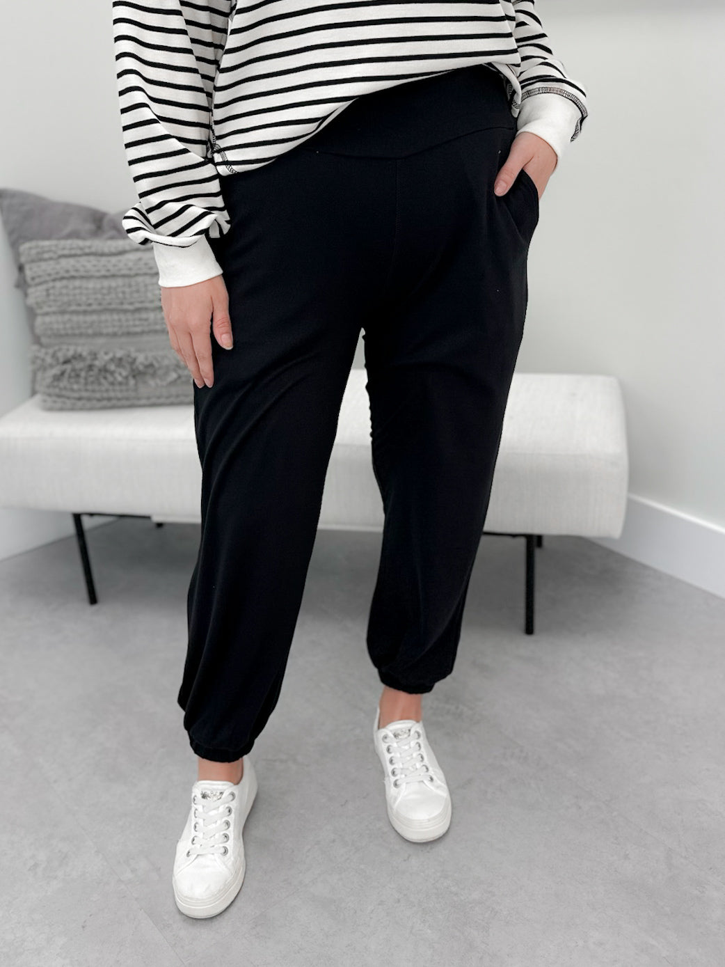 Banks Joggers in Black