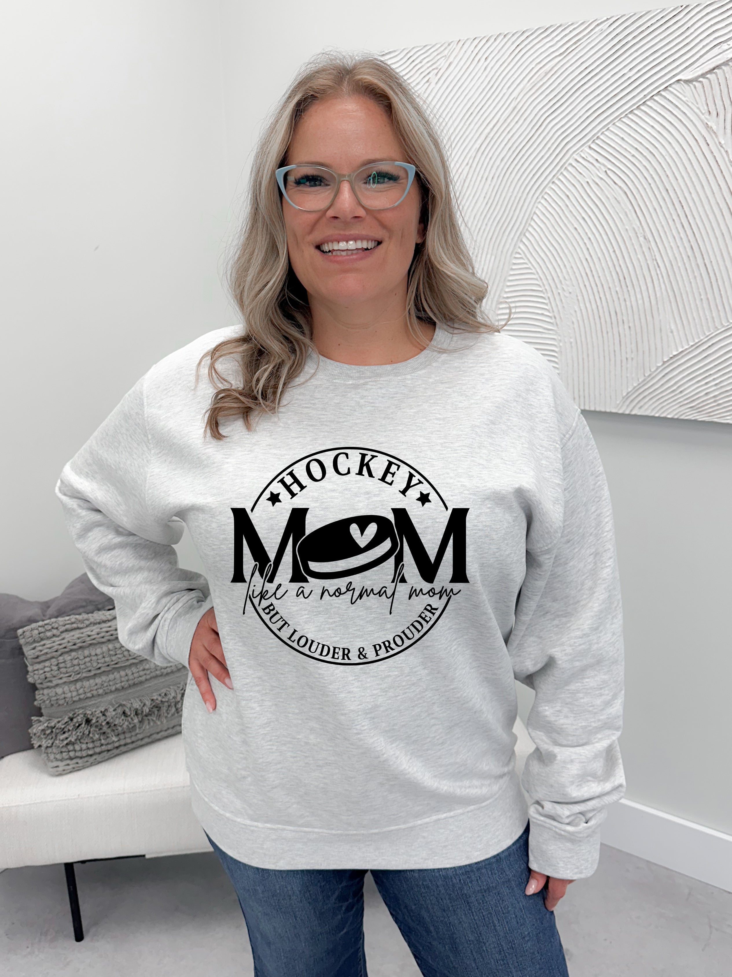 Hockey Mom Graphix Pullover / Hoodie