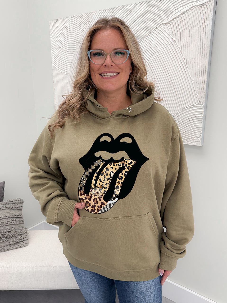 Unfiltered Graphix Pullover / Hoodie