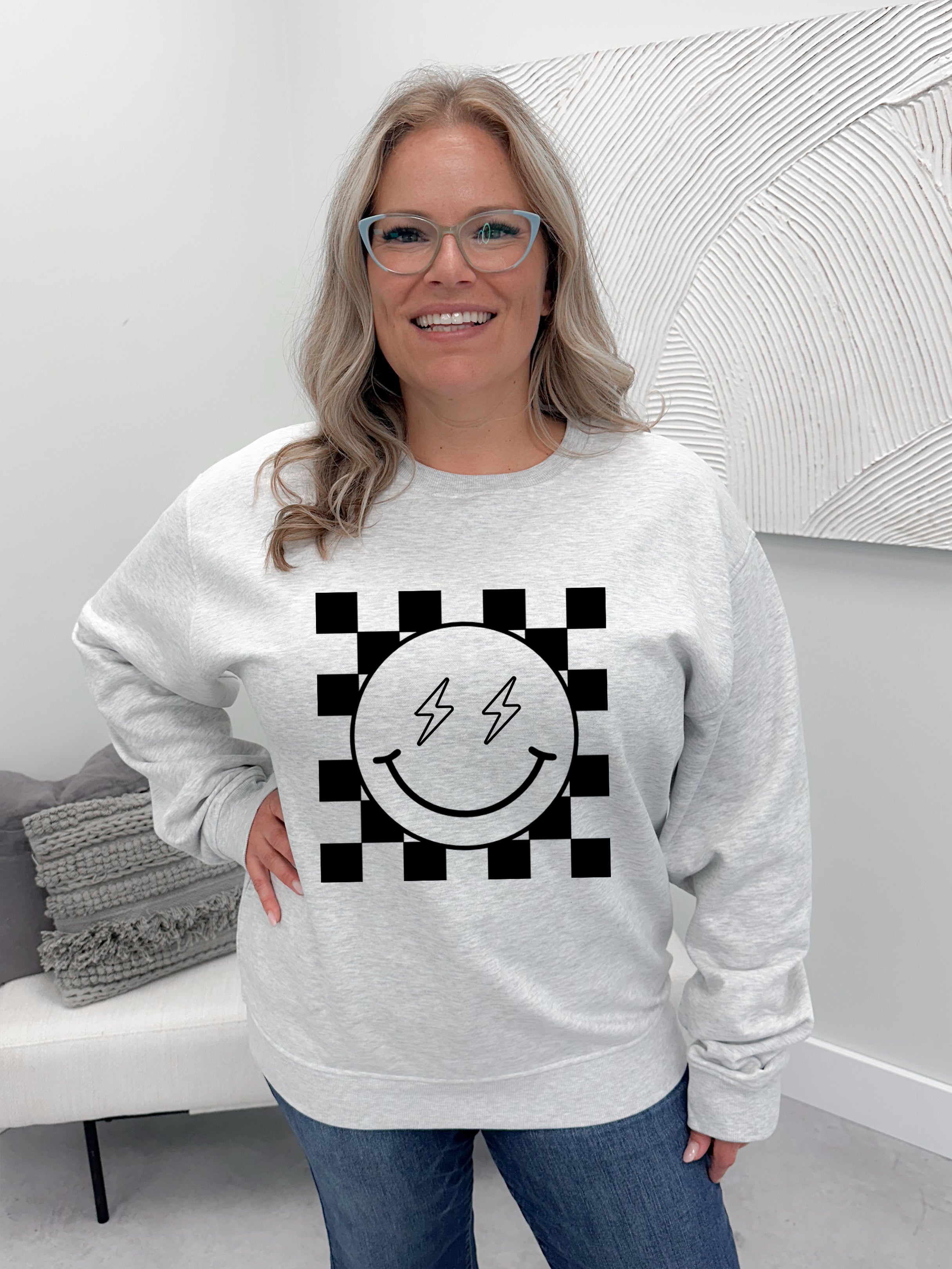 Stormi Smile Graphix Pullover/Hoodie