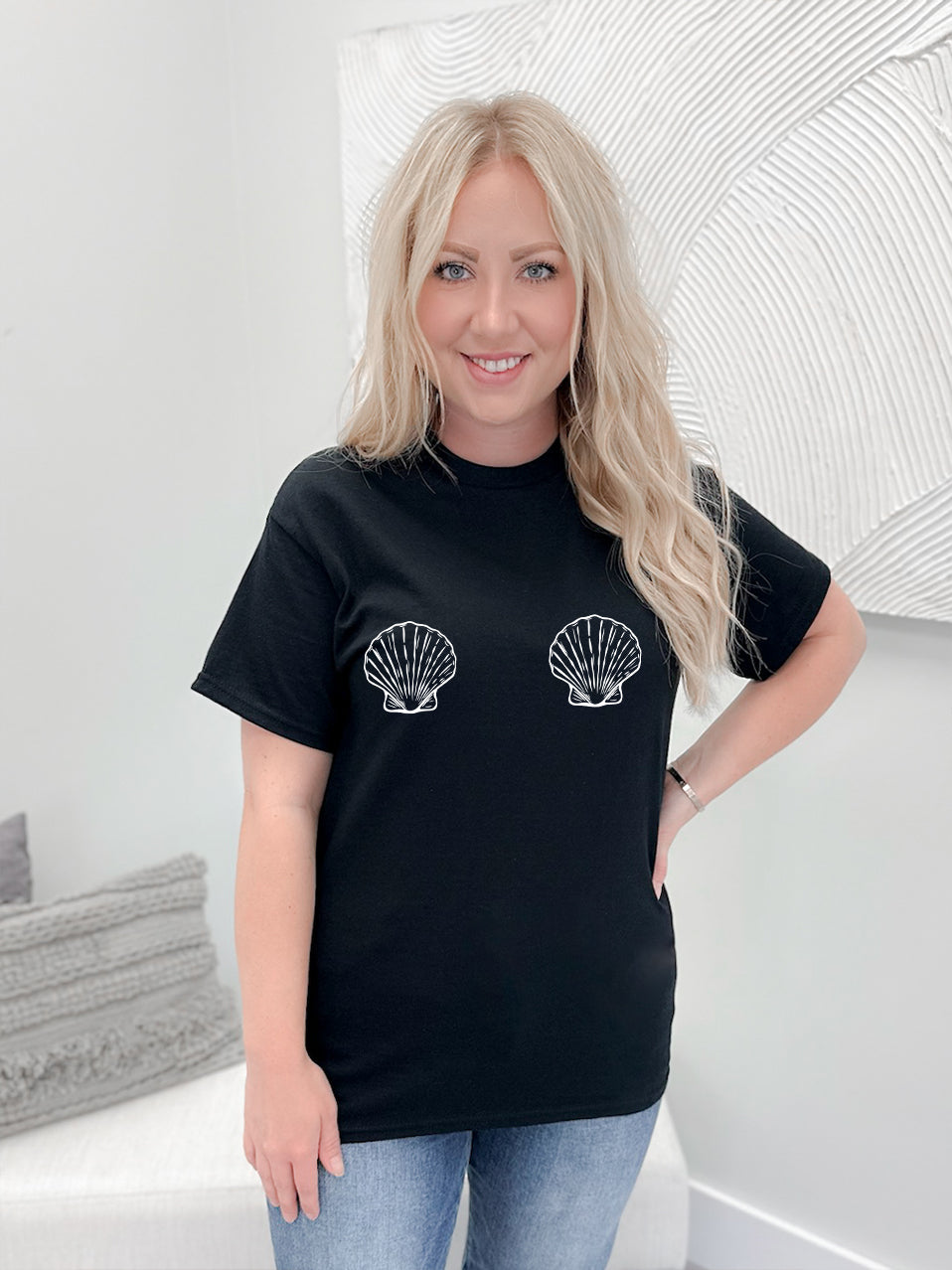 Shell Babe Graphix Tee