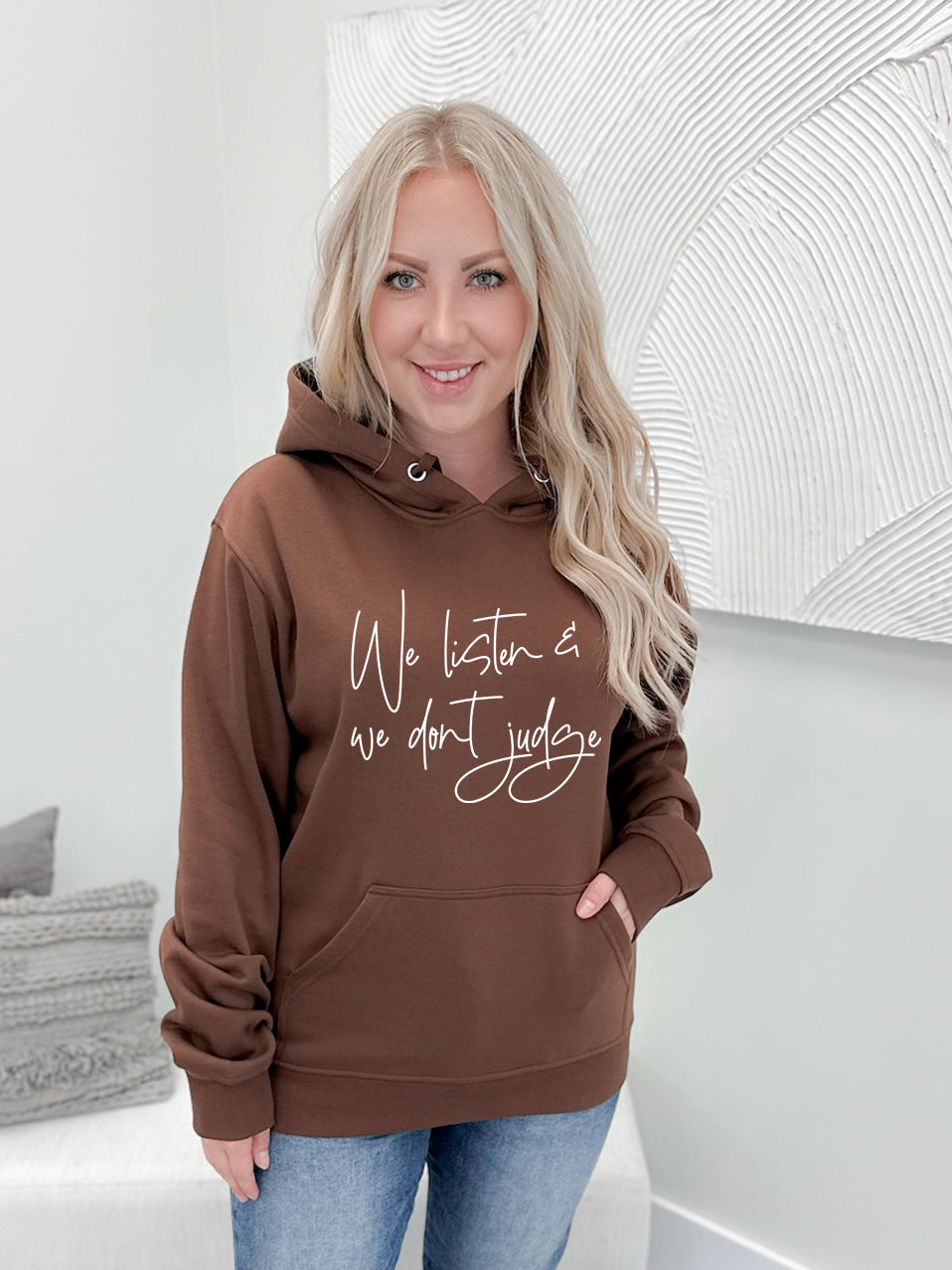 We Listen Graphix Pullover / Hoodie