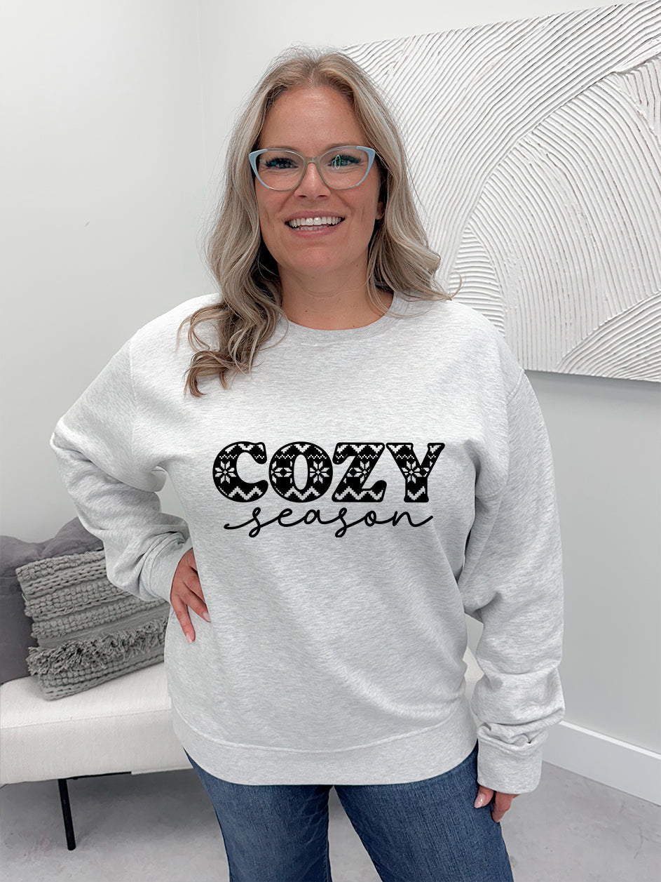 Cozy Season Graphix Pullover / Hoodie