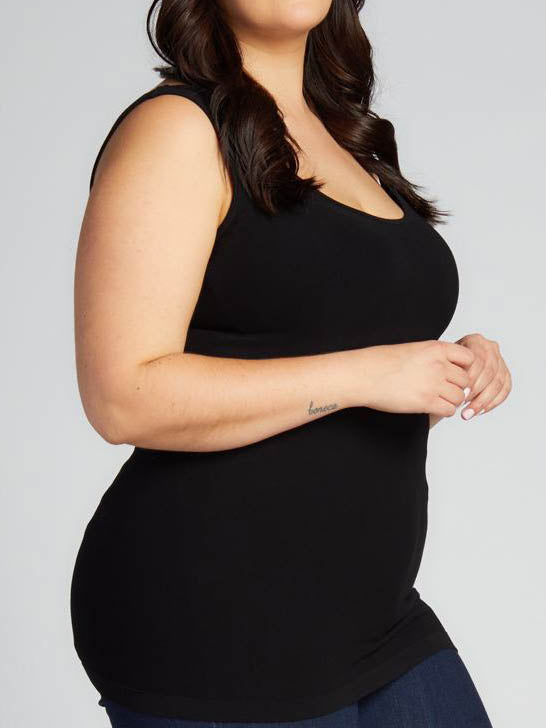 Curvy Bamboo Scoop Tank by C'est Moi