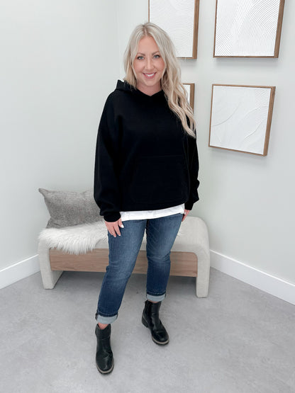 Della Hoodie in Black