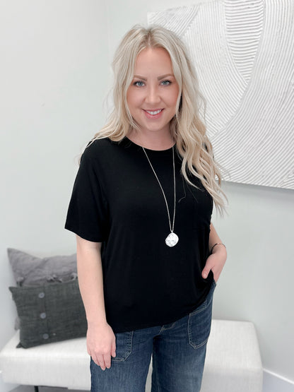 Dakota Pocket Tee in Black