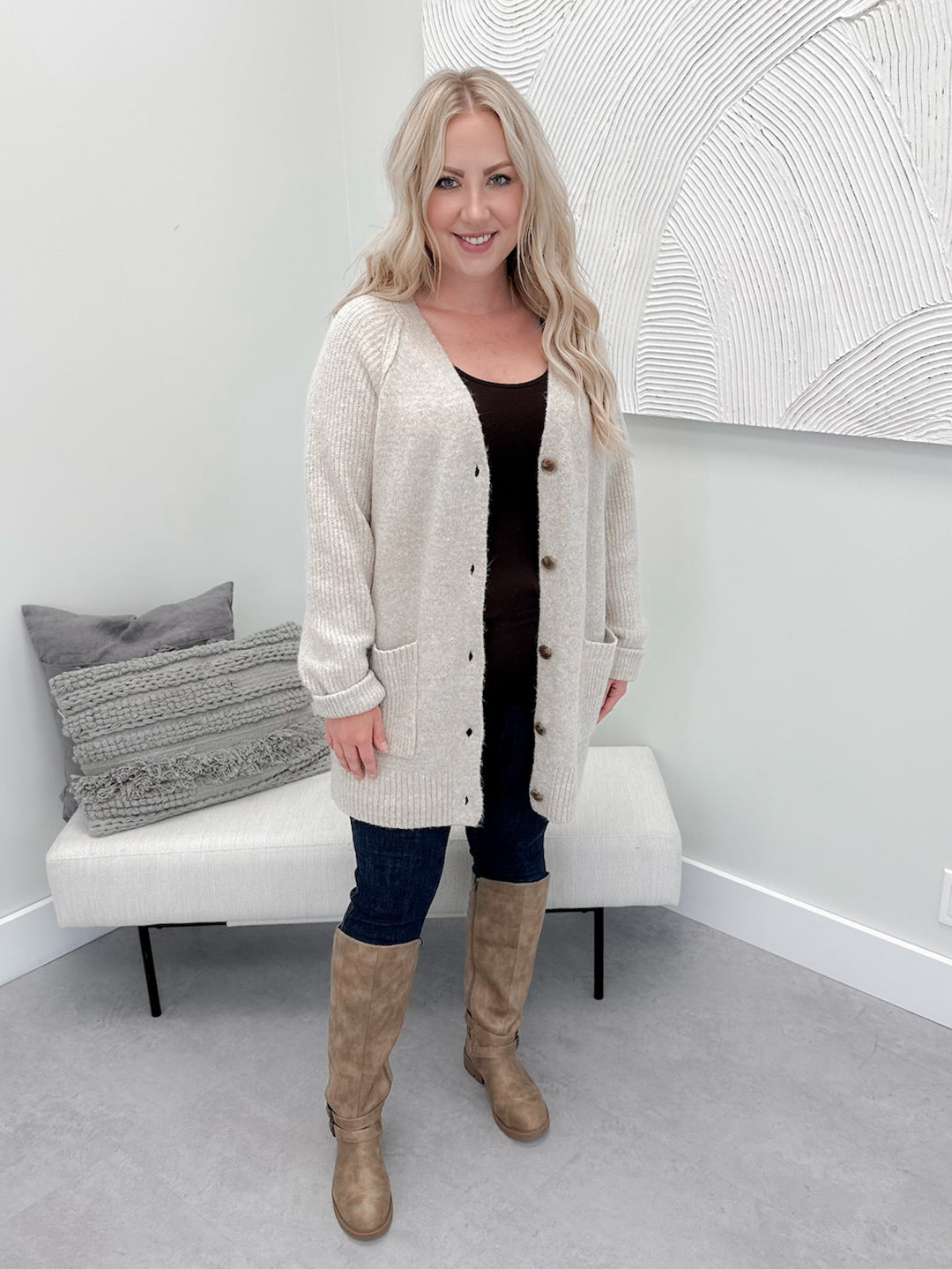 Landyn Cardi in Taupe