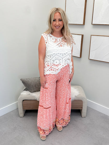 Kit Flowy Pants in Coral Pink