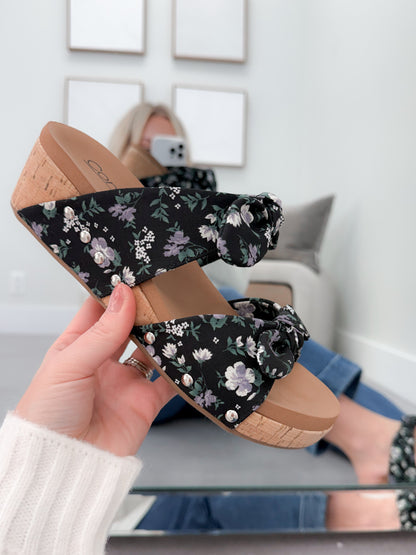 Sittin Pretty Wedge in Black Floral