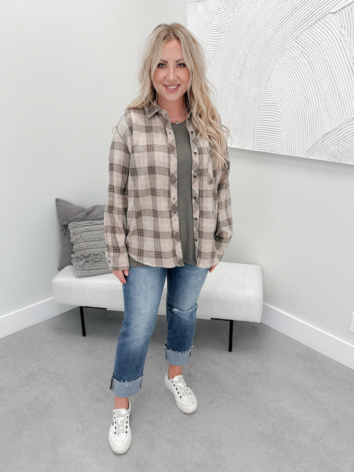 Banyan Plaid Button Up Top in Mushroom