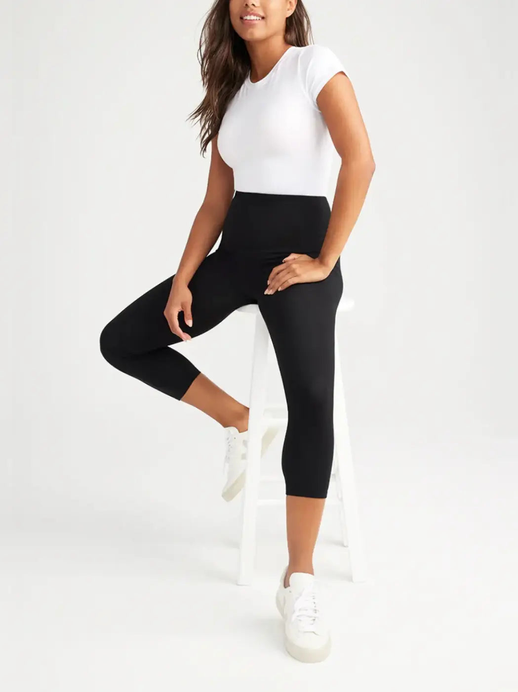 Cropped Tummy Control Legging in Black